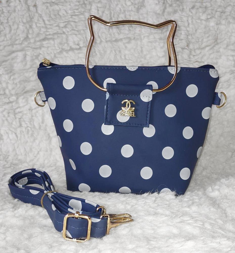 Women’s Leather Plain Shoulder Bag