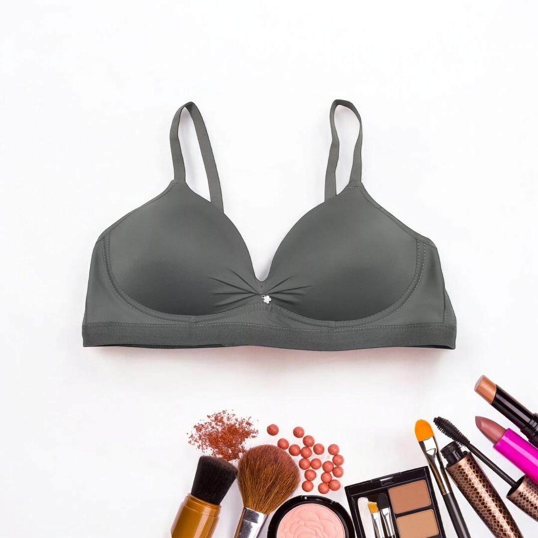 Silk Plain Comfortable And Lightweight Push Up Bra
